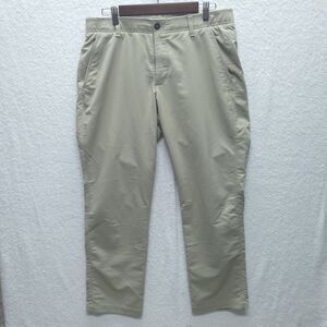 Under Armour Golf Pants Men 34x30 Flat Front Lightweight Khaki Tan Lightweight